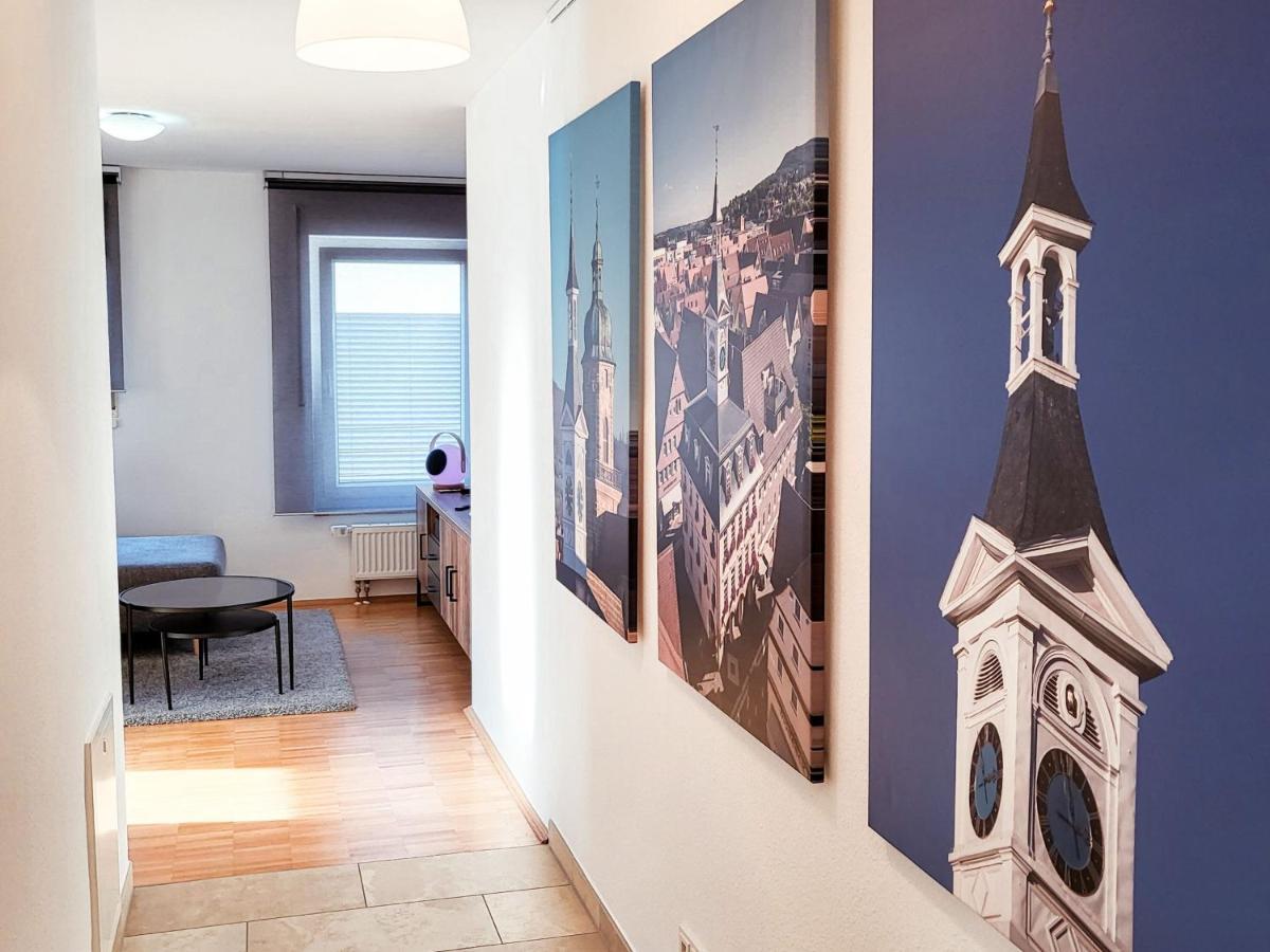 Zentrale Ferienwohnung In Aalen City Mit 4-Sternen Buitenkant foto
