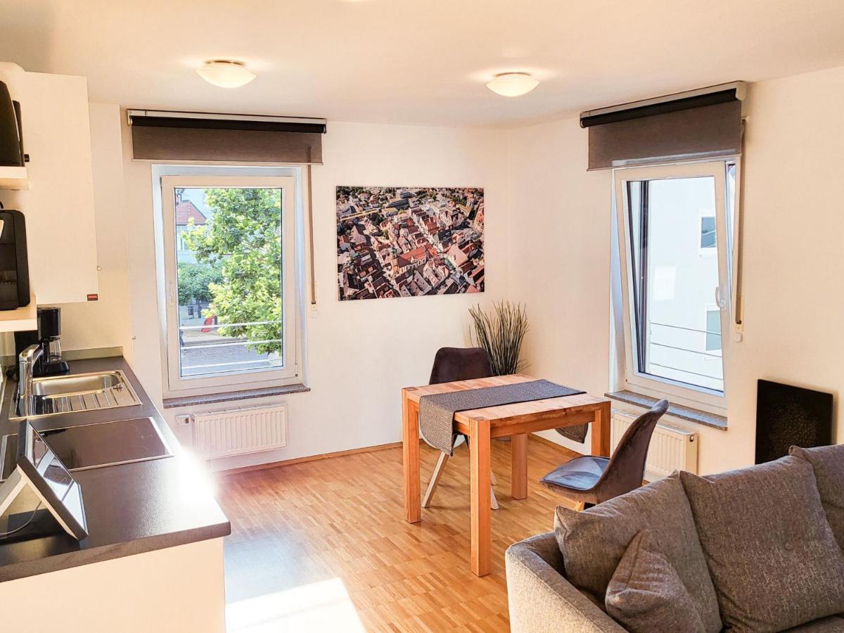 Zentrale Ferienwohnung In Aalen City Mit 4-Sternen Buitenkant foto